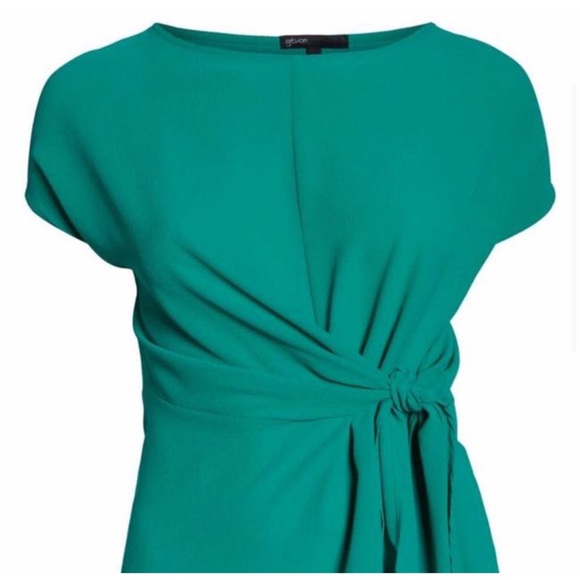 Gibson Tie Waist Short Sleeve Blouse in Green Size Medium - Picture 2 of 8